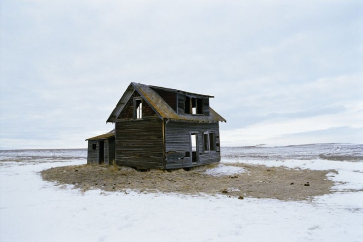 Lone_grey_house