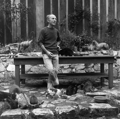 Edward_Weston_with_His_Cats_1945
