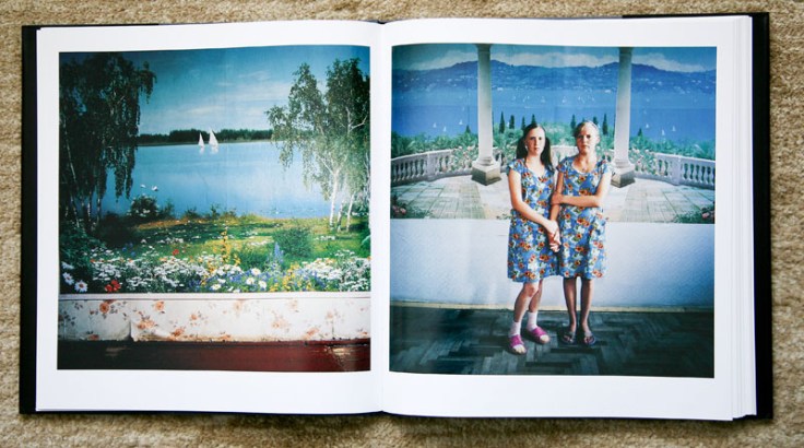 Michal_Chelbin-Sailboats_and_Swans_2