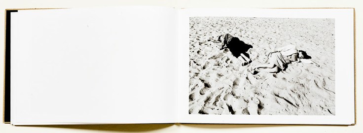 Anthony-Hernandez-Beach_Pictures_1969-70_1