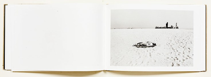 Anthony-Hernandez-Beach_Pictures_1969-70_6