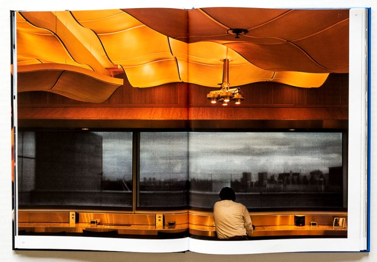 Harry_Gruyaert-Last_Call_7