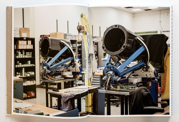 Florian_Schwarz-A_Handful_of_Dust-1